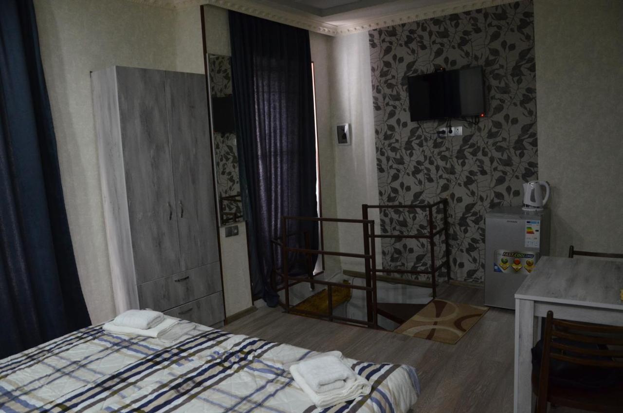 Guest House Uta Tiflis Exterior foto