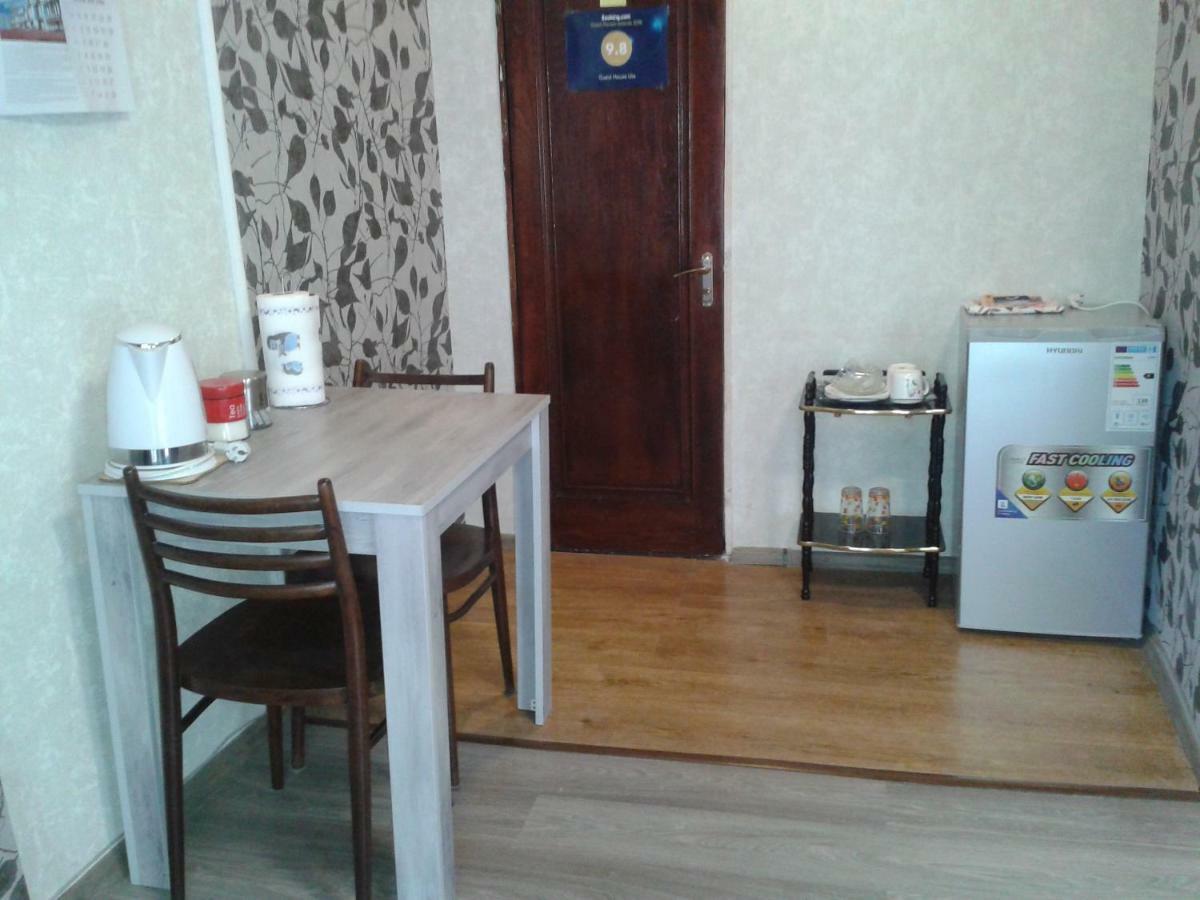 Guest House Uta Tiflis Exterior foto